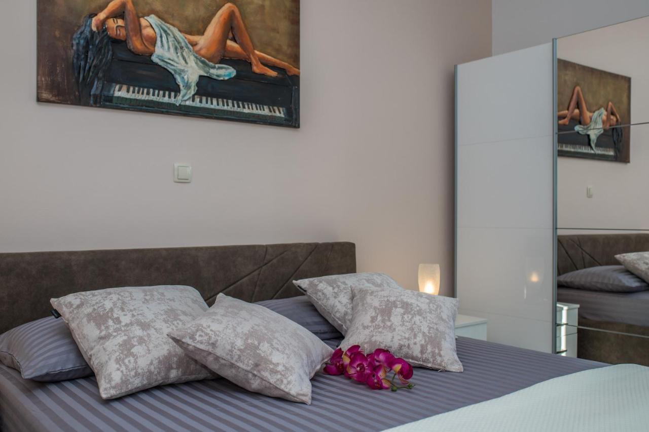 Luxury Apartments Tafra Локва Рогозница Екстериор снимка