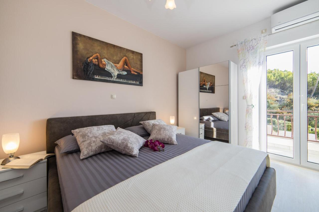 Luxury Apartments Tafra Локва Рогозница Екстериор снимка