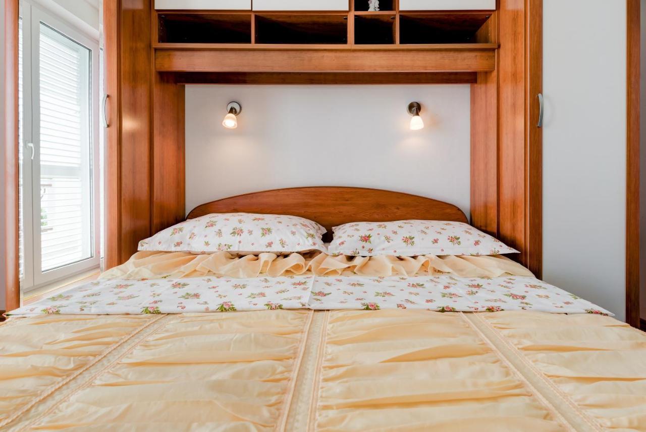 Luxury Apartments Tafra Локва Рогозница Екстериор снимка